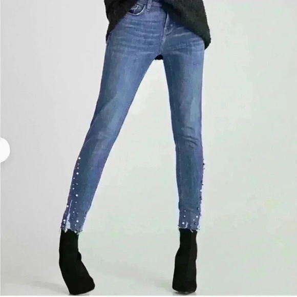 Zara Basic Z1975 Denim Skinny Jeans w/Pearl Enhancement on hem - Picture 3 of 11